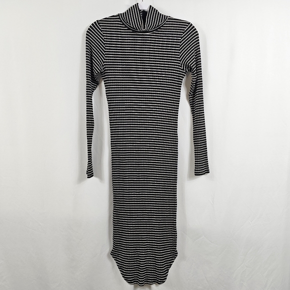 NWT LNA Long Sleeve Turtleneck Midi Dress in Black and White - Size S - Picture 1 of 9
